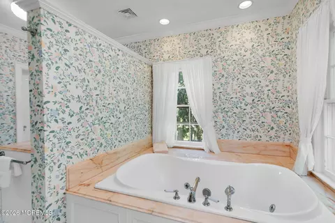 Bath - 83 Ridge Rd, Rumson, NJ 07760 photo 4 of 4