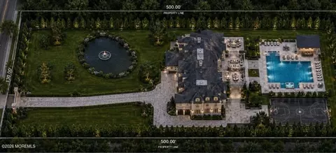 68 Cannon Blvd, Jackson, NJ 08527