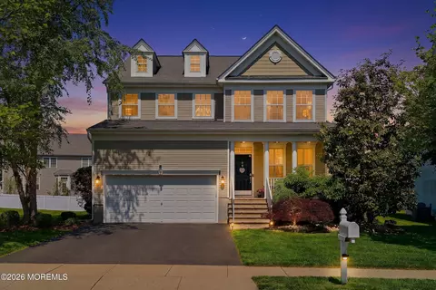 9 Nutley Dr, Manalapan, NJ 07726