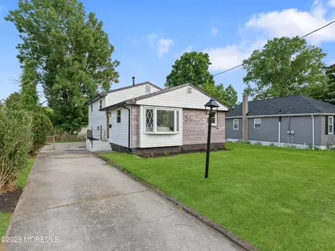 36 Mott St, Lawnside, NJ 08045