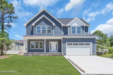 443 Western Blvd, Bayville, NJ 08721