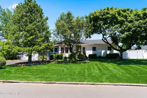 745 Midstreams Rd, Brick, NJ 08724