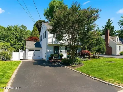 22 Highland Ave, Red Bank, NJ 07701