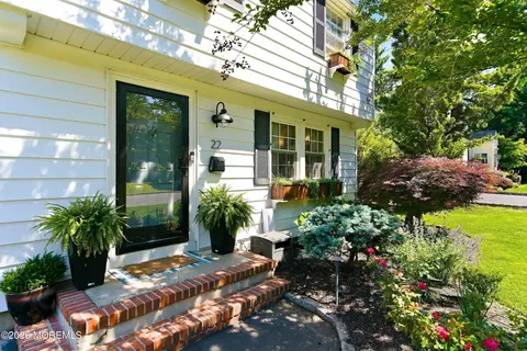 22 Highland Ave, Red Bank, NJ 07701