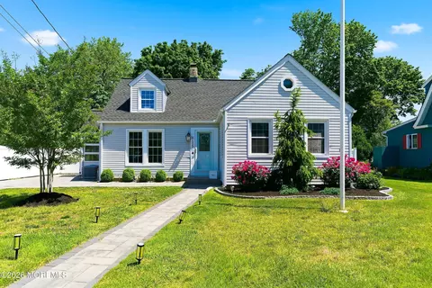 815 Briarcliff Ave, Point Pleasant, NJ 08742
