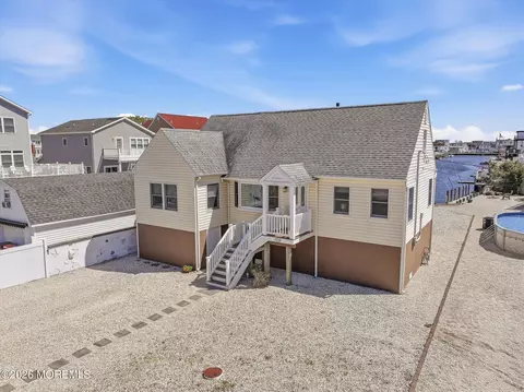 159 Morris Blvd, Manahawkin, NJ 08050