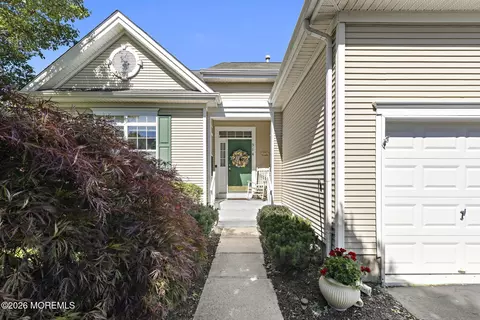 314 Golf View Dr, Little Egg Harbor, NJ 08087