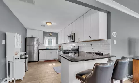 175 Liberta Dr, Toms River, NJ 08757