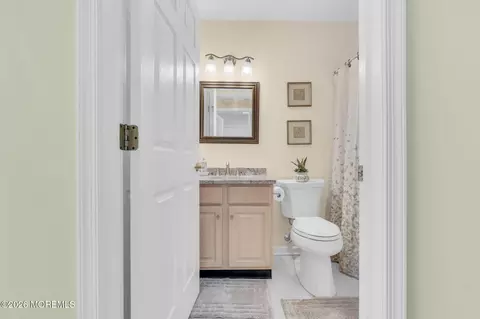 Bath - 67 S Baker Dr, Jackson, NJ 08527 photo 5 of 7
