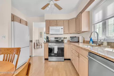 Kitchen - 67 S Baker Dr, Jackson, NJ 08527 photo 2 of 3