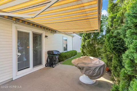 Exterior - 67 S Baker Dr, Jackson, NJ 08527 photo 3 of 13