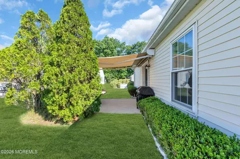 Exterior - 67 S Baker Dr, Jackson, NJ 08527 photo 6 of 13