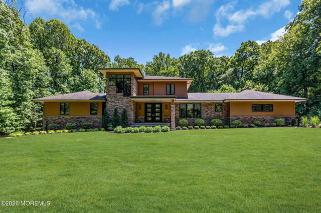 17 Hidden Hollow Ter, Holmdel, NJ 07733
