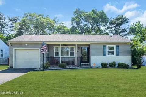 10 York St, Toms River, NJ 08757