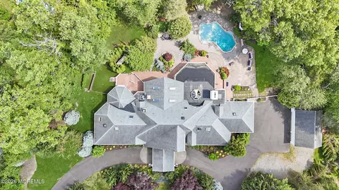 1591 Beaver Hollow Dr, Toms River, NJ 08755
