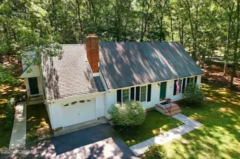 131 Back Bone Hill Rd, Millstone, NJ 08510