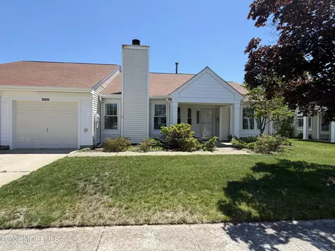 1188 Thornbury Ln # B, Manchester, NJ 08759