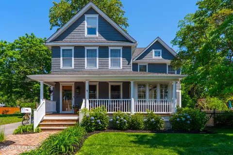 1133 Pine Bluff Ave, Point Pleasant, NJ 08742