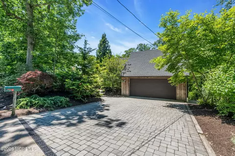 267 E Highland Ave, Atlantic Highlands, NJ 07716