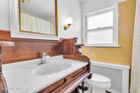 Bath - 6 Jones Rd, Forked River, NJ 08731 photo 1 of 3