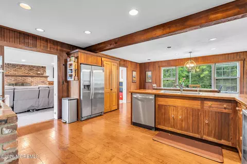 Kitchen - 6 Jones Rd, Forked River, NJ 08731 photo 1 of 5
