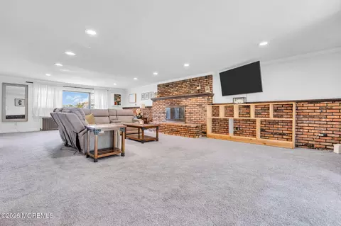 Living - 6 Jones Rd, Forked River, NJ 08731 photo 3 of 3