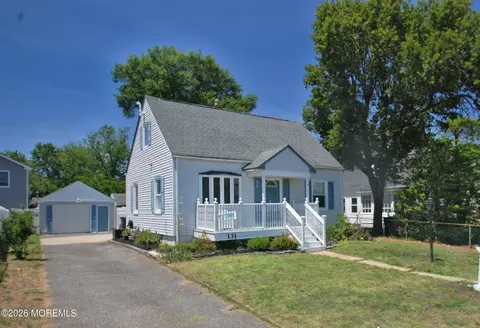131 Laurel Ave, Keansburg, NJ 07734