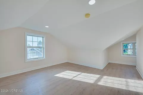 Bedroom - 17 Washington Ave, Leonardo, NJ 07737 photo 5 of 7
