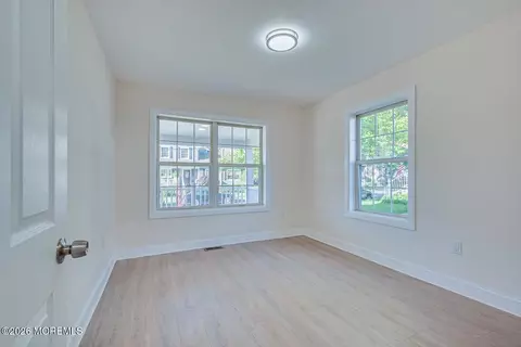 Bedroom - 17 Washington Ave, Leonardo, NJ 07737 photo 1 of 7