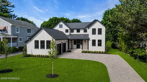 60 Church St, Fair Haven, NJ 07704