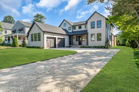 60 Church St, Fair Haven, NJ 07704