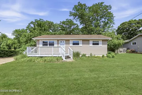 1106 Bennetts Mills Rd, Jackson, NJ 08527