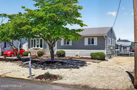 Exterior - 404 Whyatt Ct, Forked River, NJ 08731 photo 3 of 11