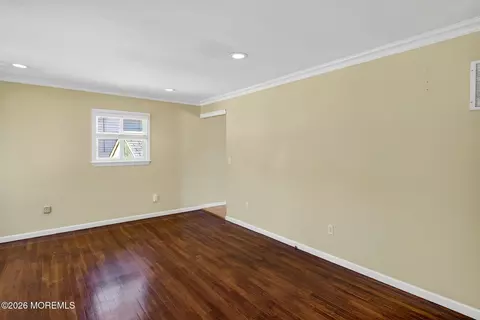 Living - 404 Whyatt Ct, Forked River, NJ 08731 photo 3 of 3