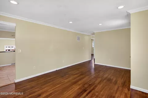 Living - 404 Whyatt Ct, Forked River, NJ 08731 photo 2 of 3