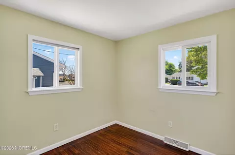 Bedroom - 404 Whyatt Ct, Forked River, NJ 08731 photo 1 of 3