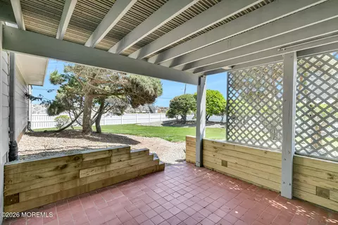 Exterior - 174 Ocean Ave #4, Sea Bright, NJ 07760 photo 5 of 5