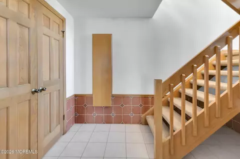 Entry Way - 174 Ocean Ave #4, Sea Bright, NJ 07760 photo 3 of 3