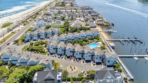 View/Area - 174 Ocean Ave #4, Sea Bright, NJ 07760 photo 3 of 6