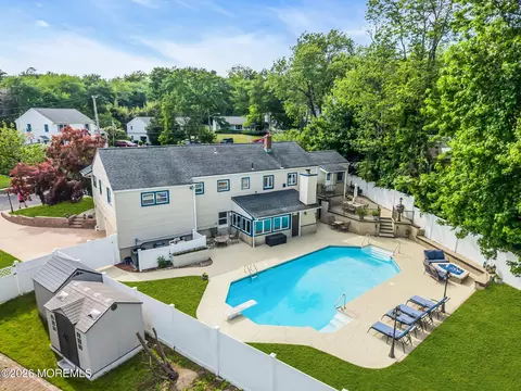 35 Richard Ter, Red Bank, NJ 07701