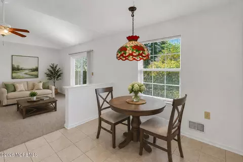 Dining - 21 Tudor Ct, Jackson, NJ 08527 photo 3 of 3