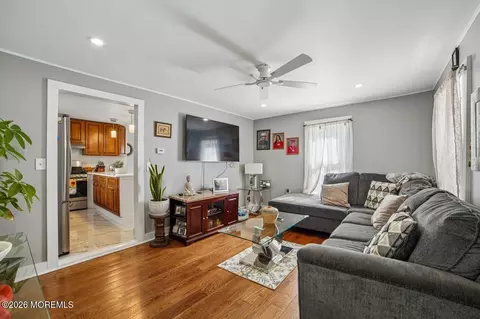 37 Stoll St, Netcong, NJ 07857 photo 4