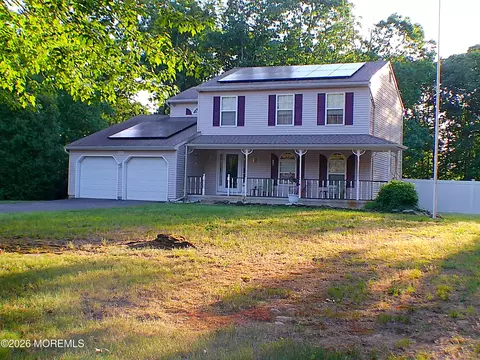 12 Persimmon Dr, Jackson, NJ 08527