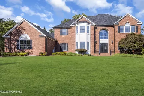 215 Navajo Ct, Morganville, NJ 07751