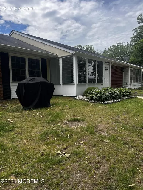 35 Cambridge Ct #C, Lakewood, NJ 08701