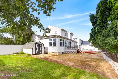 Exterior - 6 Red Maple Dr, Brick, NJ 08724 photo 4 of 6