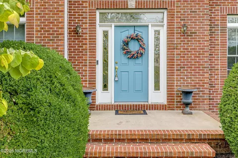 Exterior - 2 Dellaira Ct, Wrightstown, NJ 08562 photo 3 of 18