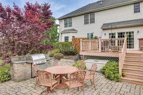 Exterior - 2 Dellaira Ct, Wrightstown, NJ 08562 photo 8 of 18