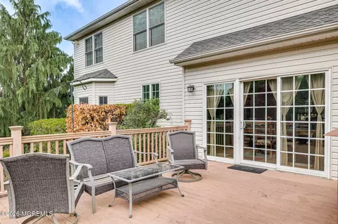 Exterior - 2 Dellaira Ct, Wrightstown, NJ 08562 photo 5 of 18