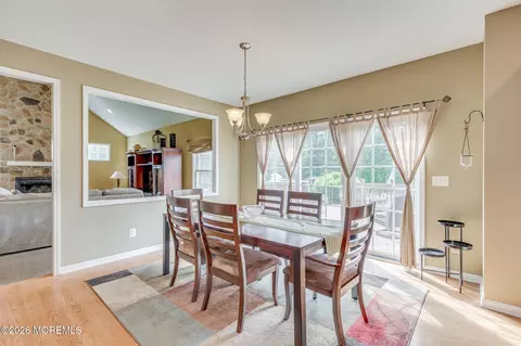 Dining - 2 Dellaira Ct, Wrightstown, NJ 08562 photo 3 of 5